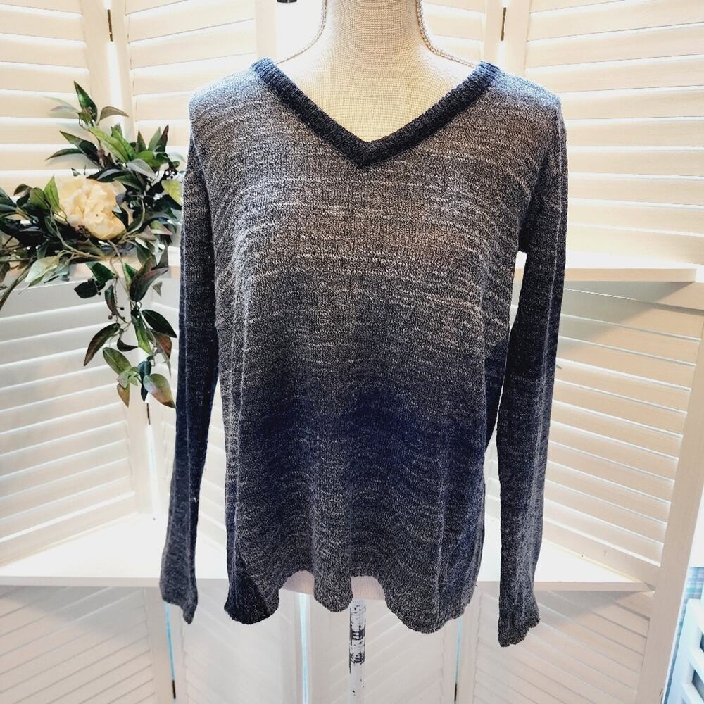 PRANA SPLIT BACK BLACK/WHITE PULLOVER SWEATER SIZE SMALL